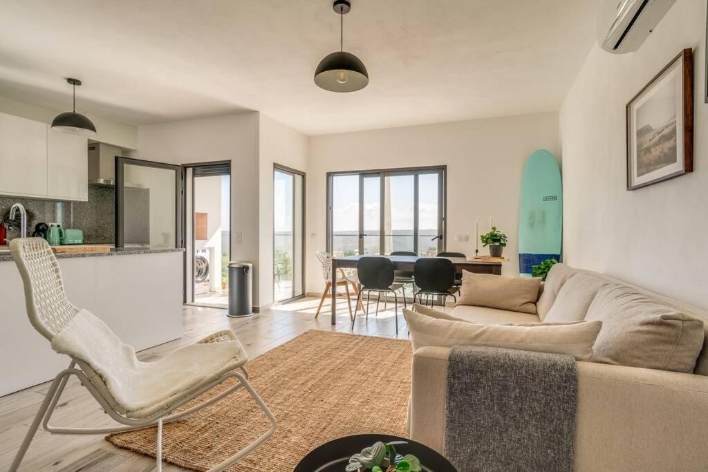 Happiness Apartment - 2Bedroom Apt In Aljezur Ngoại thất bức ảnh